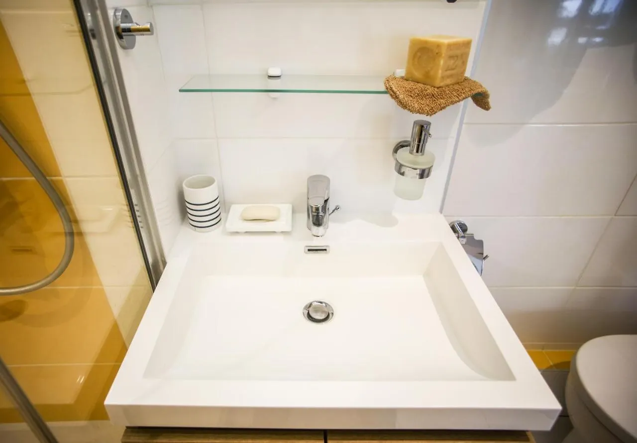 City Center Nest - Private Flats Annemasse