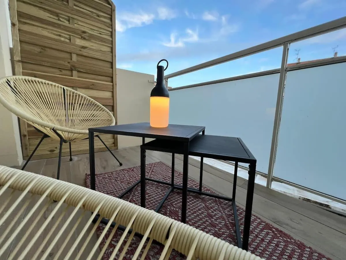 City Center Nest - Private Flats Annemasse France